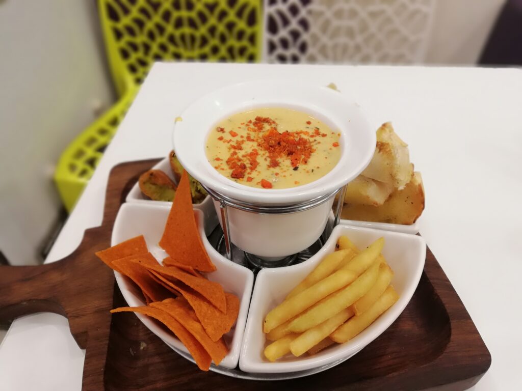 Vada Pav Fondue - Cafe Chokolade