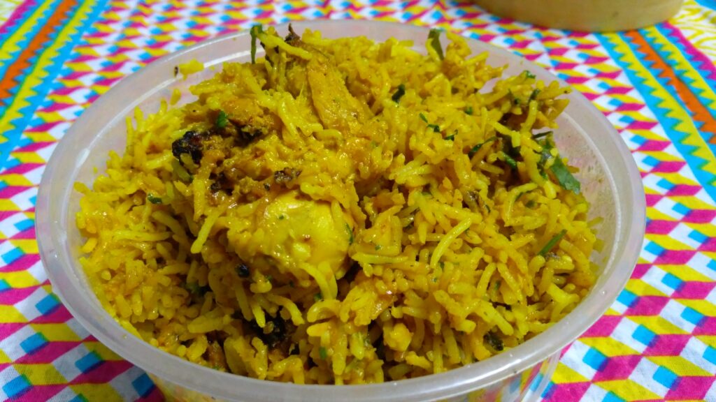 Chicken Yakhni Pulao - Curry Me Up