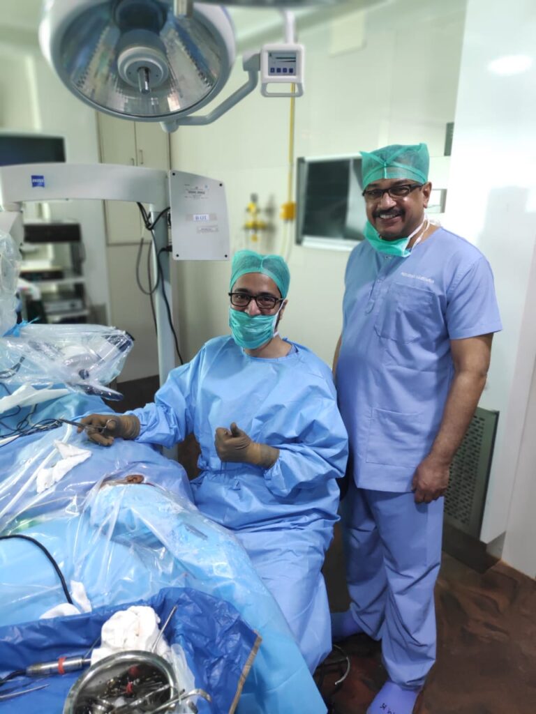 dr. ashish castellino ent surgeon specialist doctor khar bandra santacruz mumbai